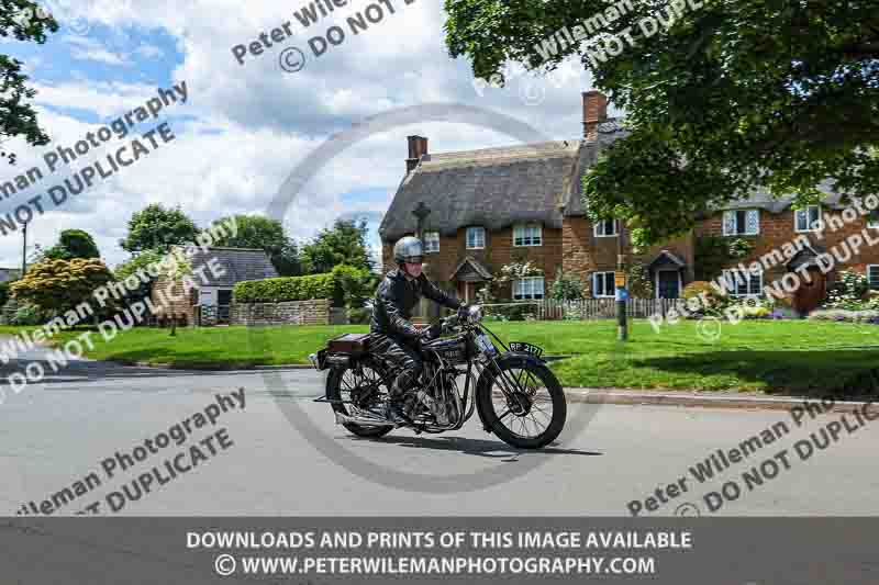 Vintage motorcycle club;eventdigitalimages;no limits trackdays;peter wileman photography;vintage motocycles;vmcc banbury run photographs